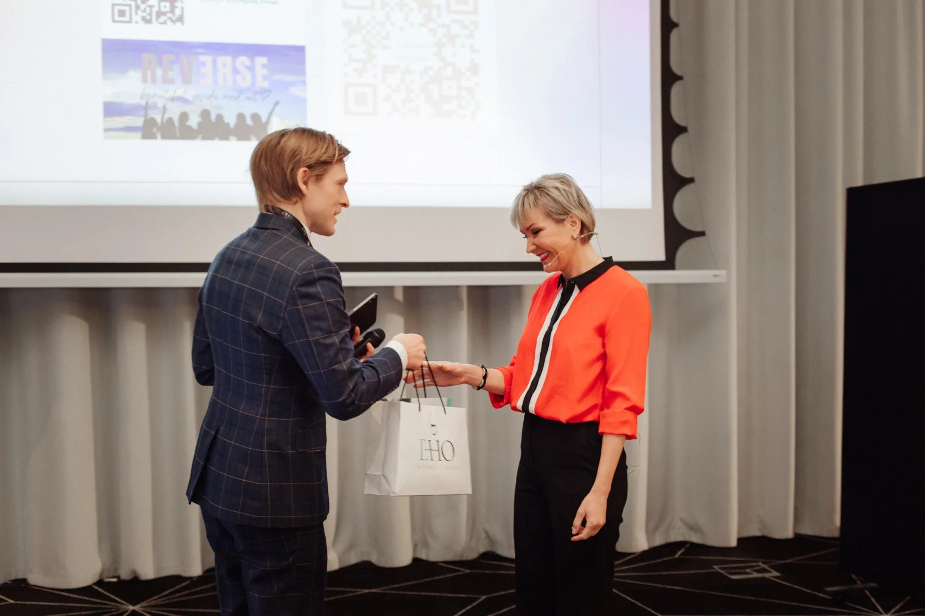 Speaker receiving recognition at EHO International