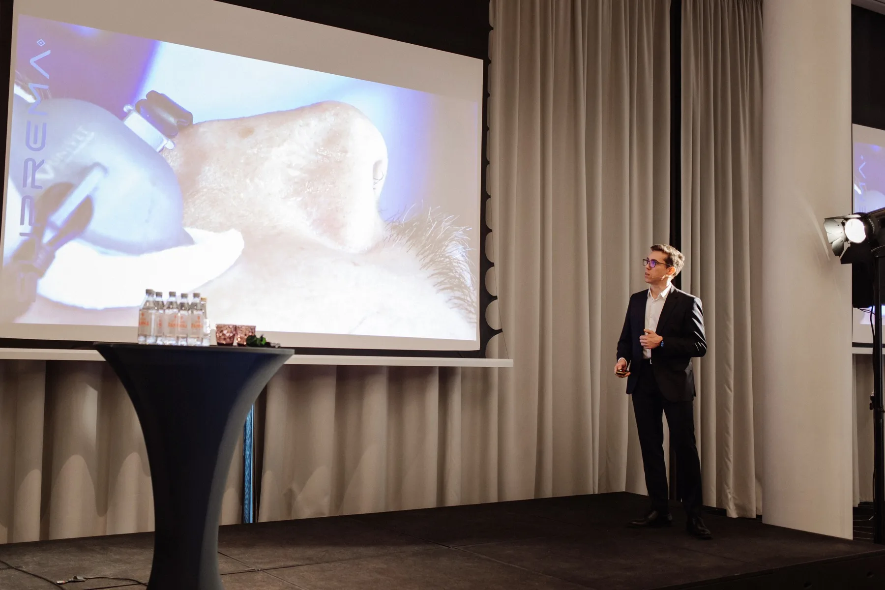 Lecture and live demonstration at the EHO conference